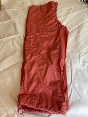 Style & Co. Mid-Rise Cargo Capri Pants - Coral